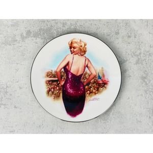 Marilyn Monroe Collector Plate For Our Boys in Korea 1954